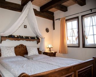 Gasthof Stadtschänke - Großbottwar - Спальня