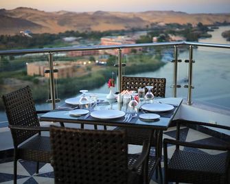 Blue Lotus Nile Suites Hotel Aswan - Aswan - Balkon