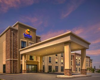 Comfort Inn & Suites Gap Amish Country - Gap - Building