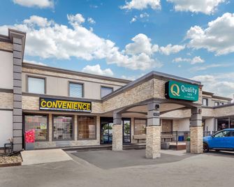 Quality Inn Toronto Airport - Mississauga - Gebäude