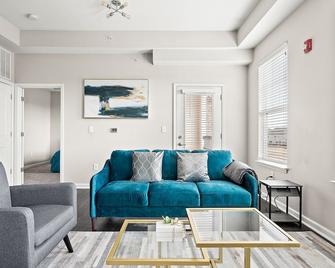 Ziva Luxe 2br 2ba Near Dt Indy - Zionsville - Living room