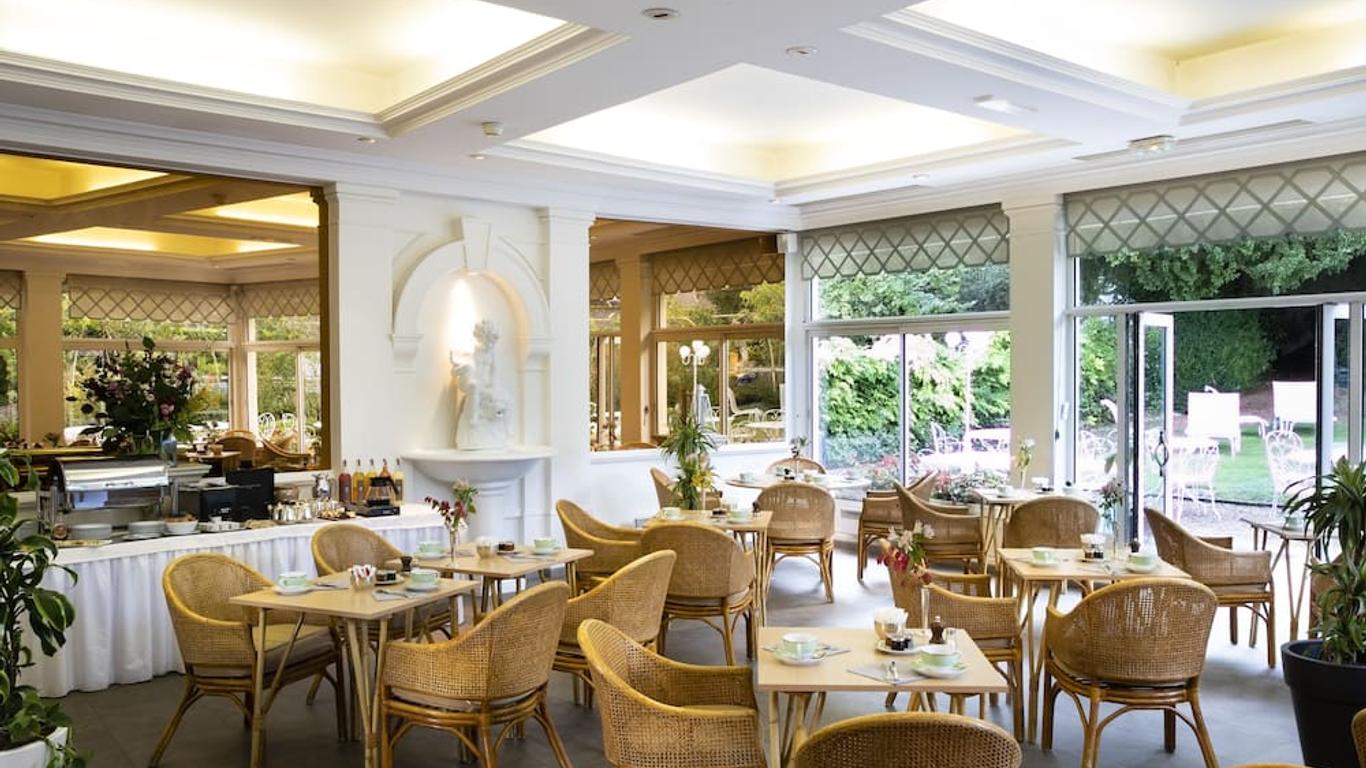 Le Choiseul Hotel