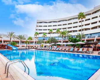 فندق غراند الشارقة - الشارقة - حوض السباحة