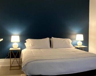 Historic 2-Bedroom in Downtown - Mount Sterling