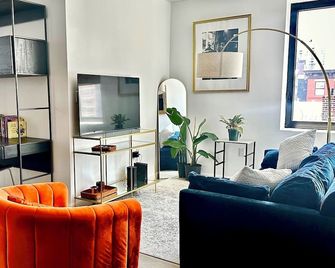 Huge Modern 2 bedroom in Little Italy - Nueva York