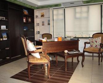 Kucukkuyu Gumus Hotel - Küçükkuyu - Comedor