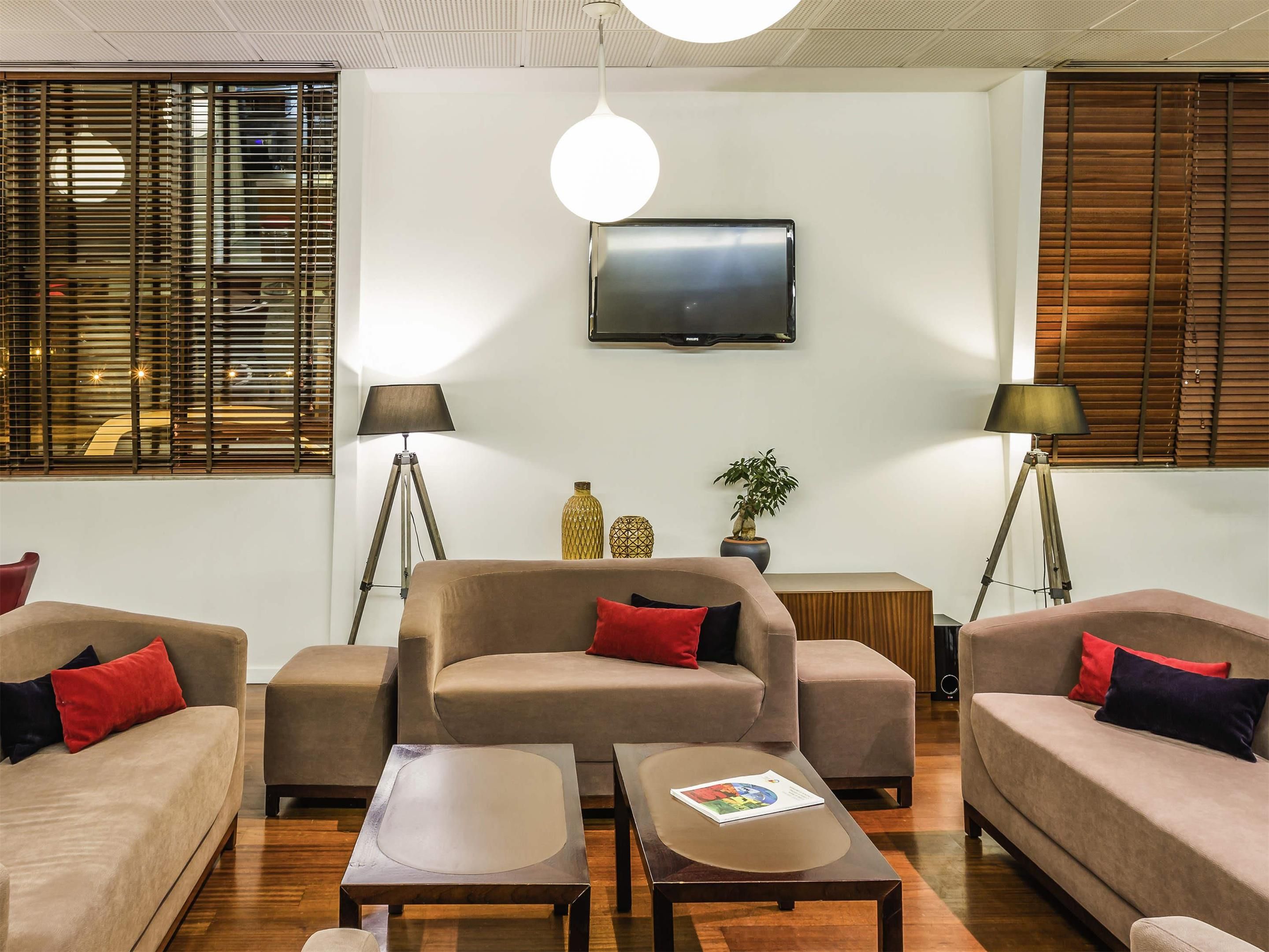 إيبيس كويمبرا سنترو