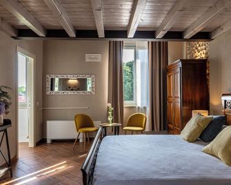 Corte Baruzzo Relais - Volta Mantovana
