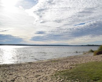 Ferienhaus Plau am See, direkt am Wasser - Plau am See