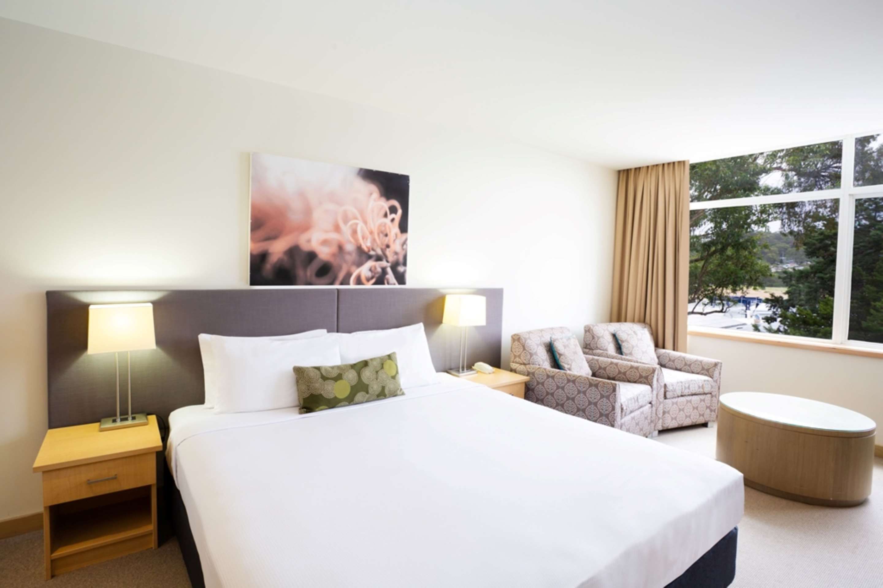 Mirage Hotel Newport