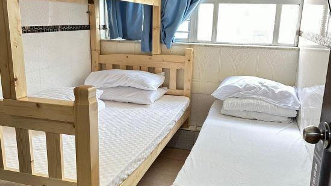 Lam Shan - Pakho Hostel