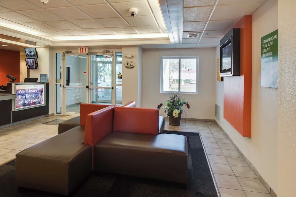 Motel 6 Brownsville Tx - Brownsville - Lobby