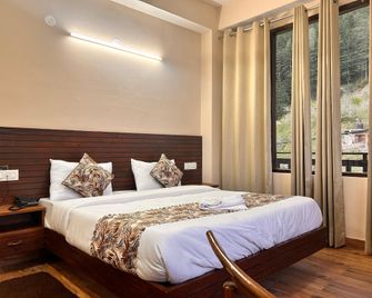 The Taragarh - A Unit of Epic Hospitality - Manali - Bedroom