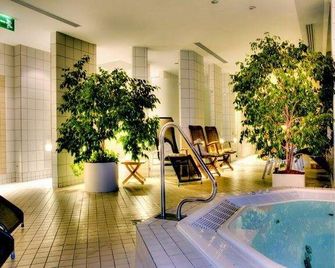 Atlanta Hotel International Leipzig - Leipzig - Pool