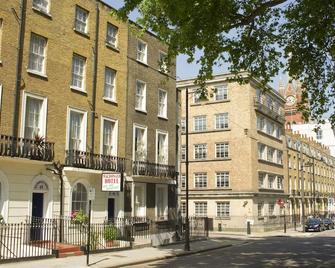 Macdonald Hotel - London - Gebäude