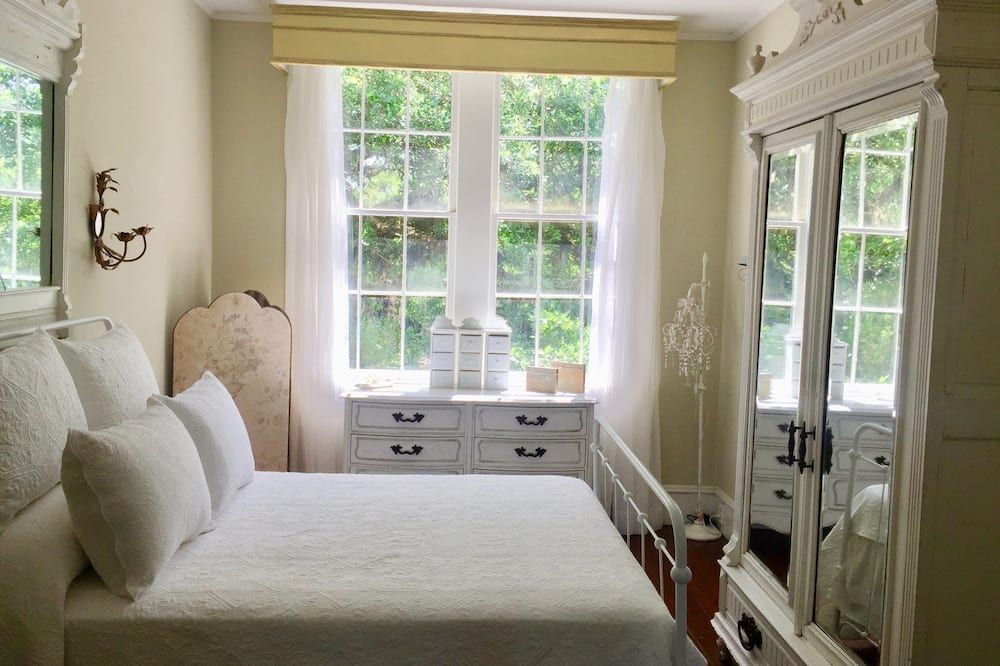 Victorian Manor in the Heart of Cajun Country. 20 min North of Lafayette - Opelousas - Slaapkamer