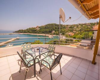 Harbour View - Oceanis Apartments - Poros - Balcony