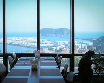 Eins Hotel - Seogwipo - Dining room