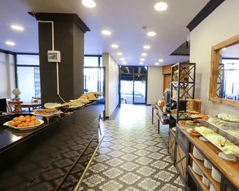 Maça Otel - Adrianopol - Buffet