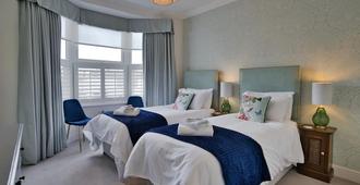 The Beaches Guest House - Southend-on-Sea - Bedroom