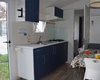 Villaggio Camping Bosco Selva - Alberobello - Küche