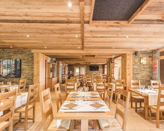 Hôtel-Restaurant Bois Joly - Crozet - Restaurant