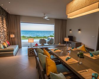 Mia Resort Nha Trang - נה טראנג - חדר אוכל