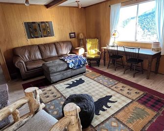 West Peak Cabin in Cuchara, CO - La Veta - Sala de estar