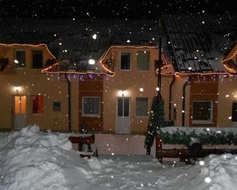 Apartments Snow Queen - Raška - Building