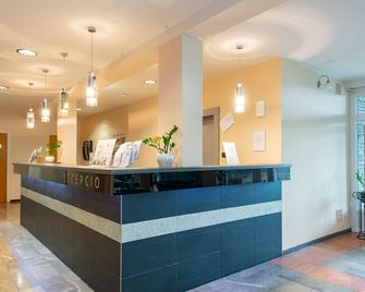 Ce Quelle Hotel - Hévíz - Receptionist