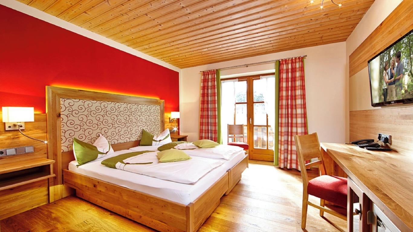 Hotel am Wiesenhang - Garni