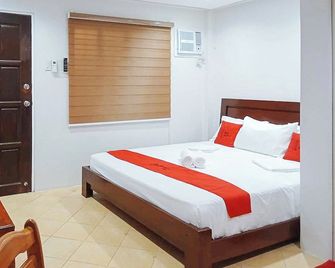 RedDoorz @ David's Travellers Inn Cavite - General Trias
