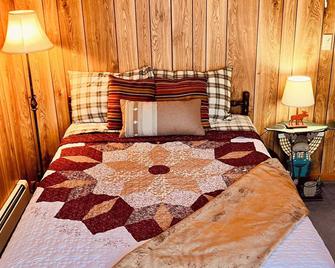 Bear Point Hideout on Menominee River - Wausaukee - Habitación
