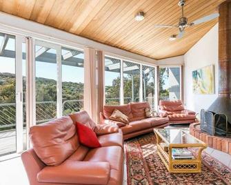 Banool Bliss I Bush Views - Fairhaven - Wohnzimmer