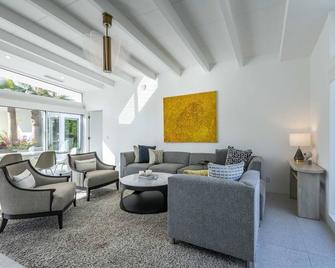 Casa Mirador - 4 bedroom - Palm Springs