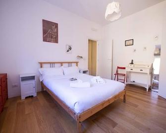 Getthekey Duse Apartment - Bologna - Camera da letto