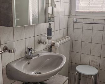Ferienwohnung Morretalblick - Buchen - Baño