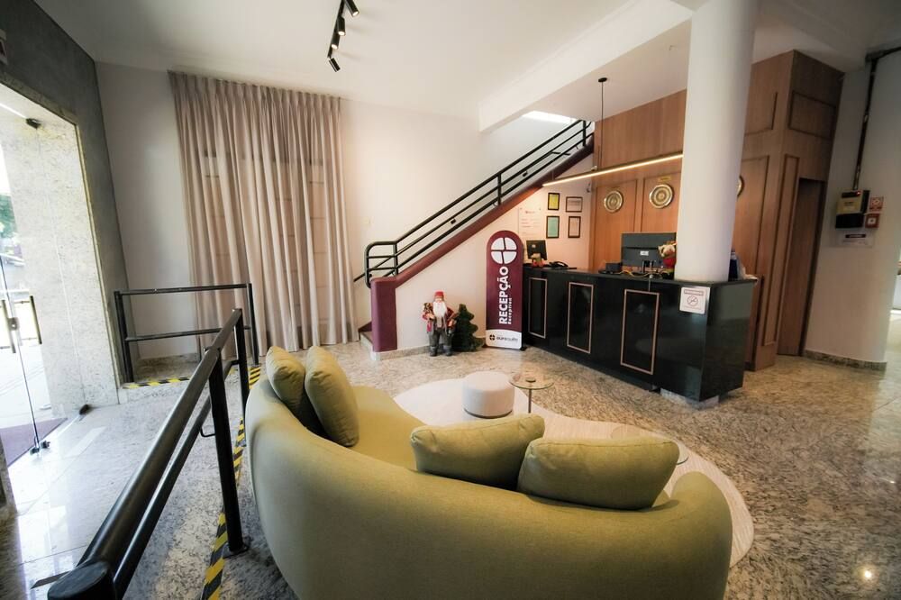 Hotel Euro Suite Poços de Caldas By Nacional Inn - פוקוס דה קלדס - סלון