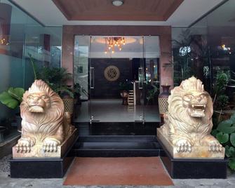 Helios Hotel Malang - Malang - Lobby