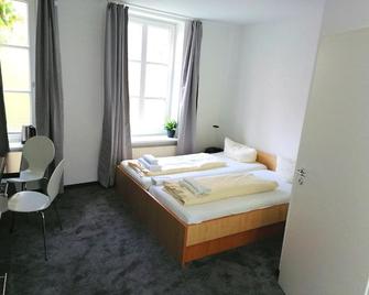 Cvjm Altstadt-Hostel - Lübeck - Schlafzimmer