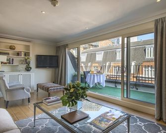 The Capital Hotel, Apartments & Townhouse - London - Living room