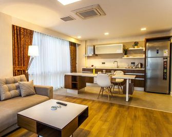 Liv Suit Hotel - Diyarbakır - Living room