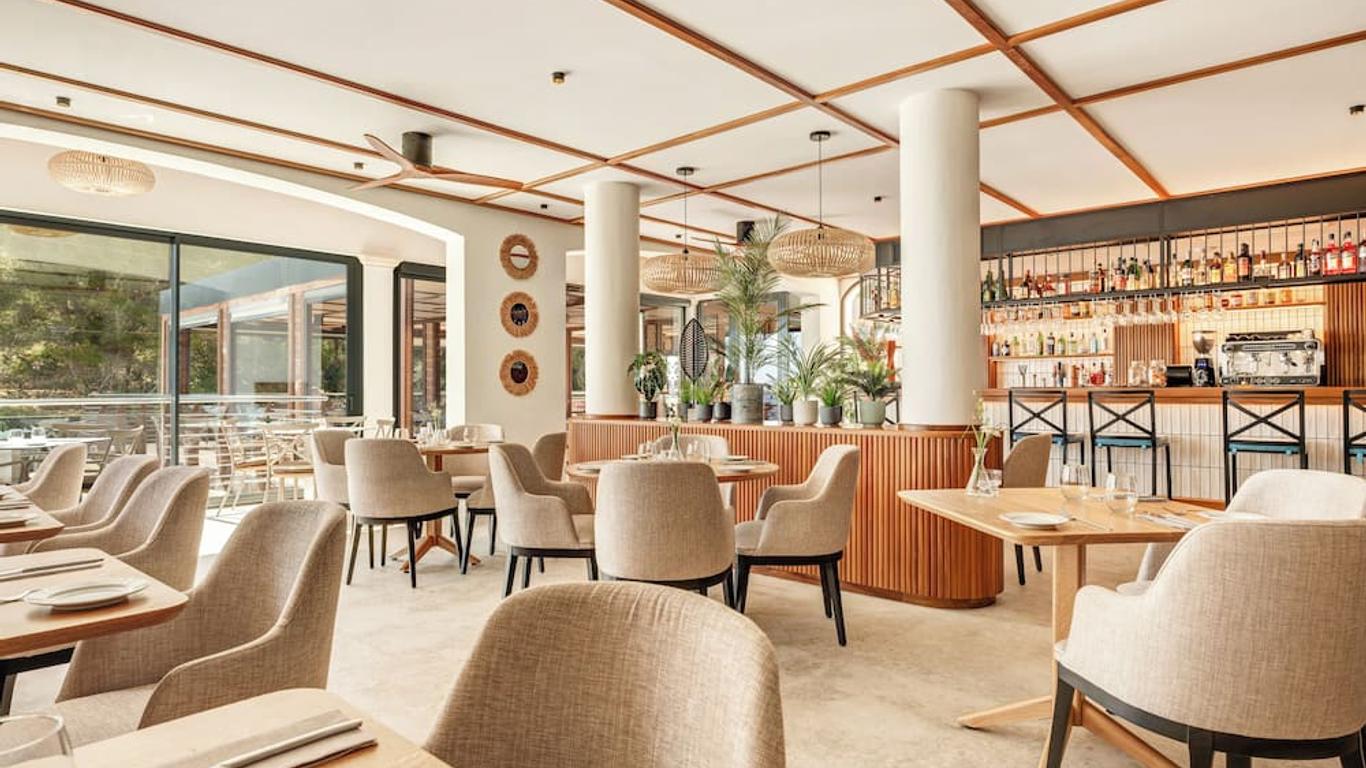 Bahia Suites Camp de Mar