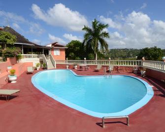 Verney House Resort - Montego Bay - Piscina