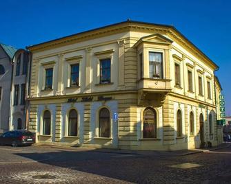 Hotel Zlatá Stoupa - Кутна Гора - Будівля