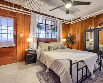 Miley House Suite Sum - Ephrata - Bedroom