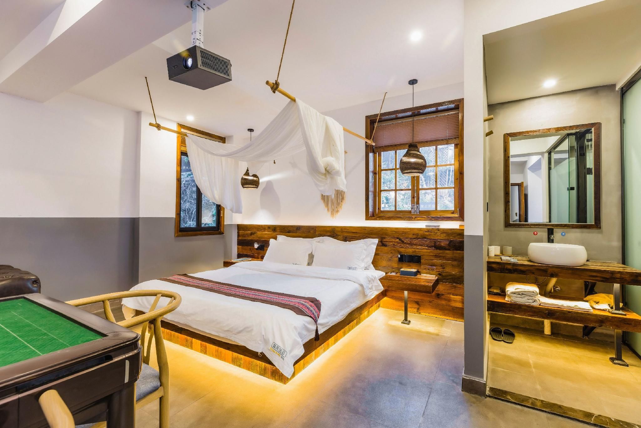 Changsha April 3 Mountain View Terrace Homestay (Yuelushan Hunan University) - צ'נגשה - חדר שינה