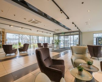 Expo Tower Hotel by Mellow Mood Hotels - בודפשט - טרקלין