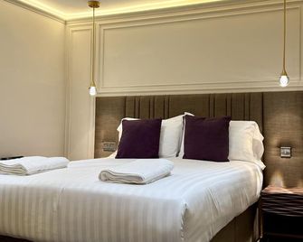 The Old Farm Hotel - Birmingham