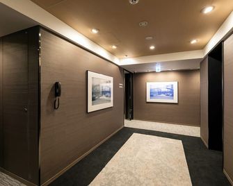 Ginza Capital Hotel Moegi - Tokyo - Hallway
